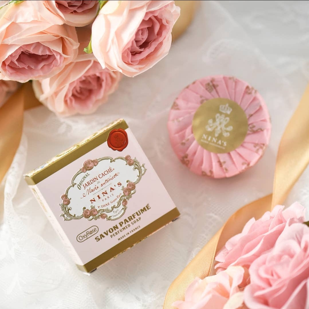 Marie Antoinette Soap Perfumed (Apple, rose)